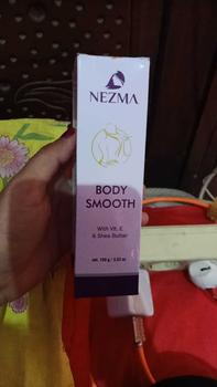 Product Review of Body Smooth  Super ajaib Pasmina abel  Rmc(Mengatasi kulit setrekmat/ sensitif dan mecerahkan kulit  Kusam( Lotion Mencerahkan kulit sehat) from u**l 0