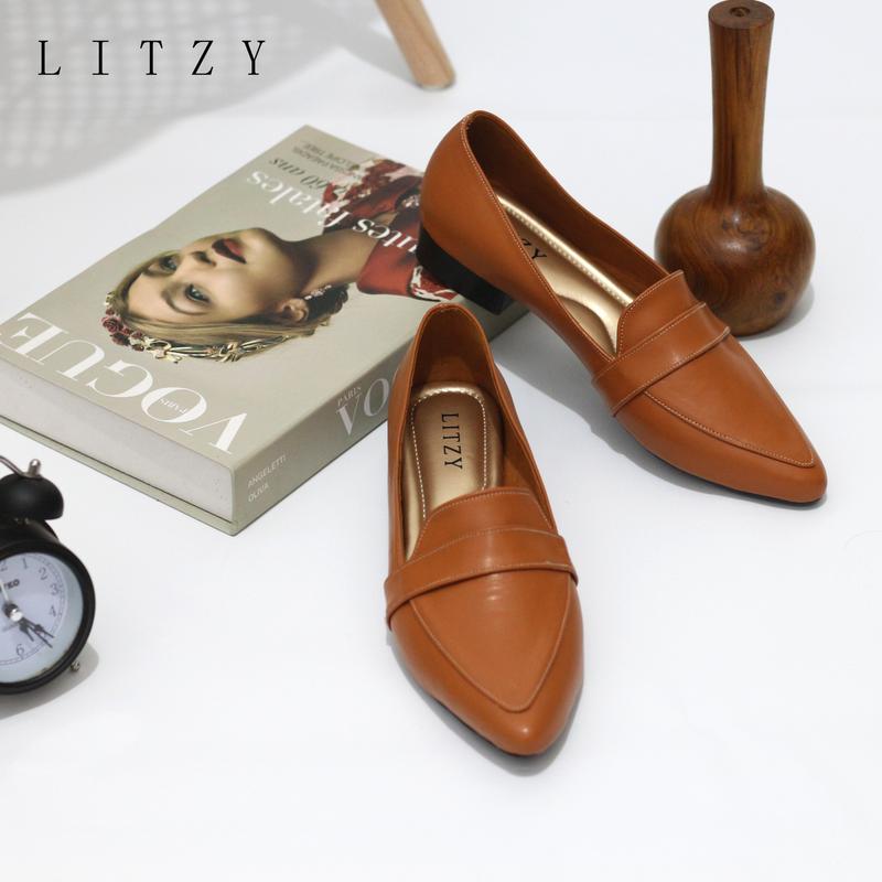 Product Introduction of Sepatu Kerja Wanita Casual Loafer LITZY Sisilia - Sol Non Slip dan Kulit Sintetis Premium - Sneakers, Shoes 32