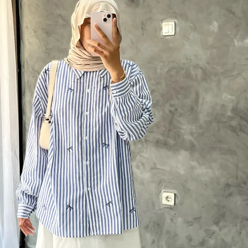 kaizy top kemeja stripe ribbon coquette outfit 1