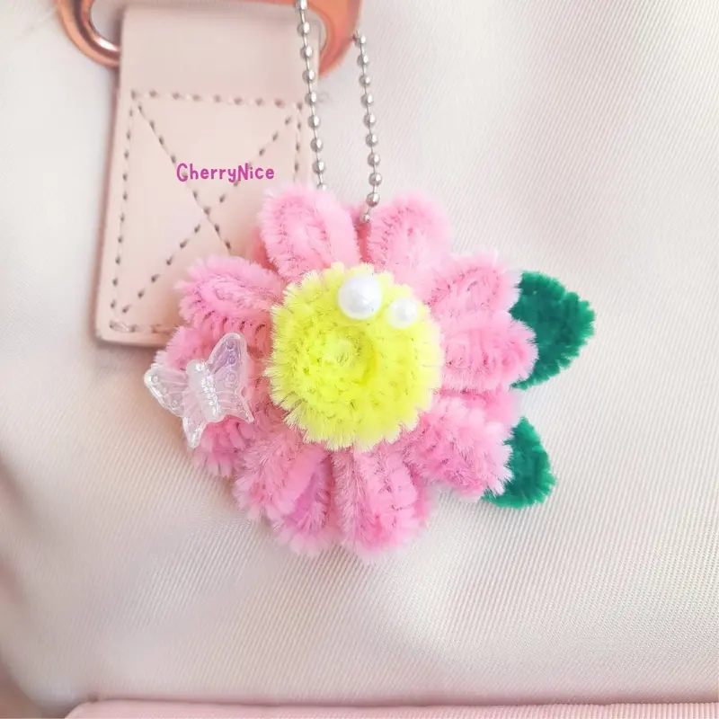 BUNGA GERBERA GANTUNGAN KUNCI KAWAT BULU FLOWER  PIPE CLEANER  MINI GIFT HADIAH WISUDA PERPISAHAN KEYCHAIN GANCI SOUVENIR TAS 4