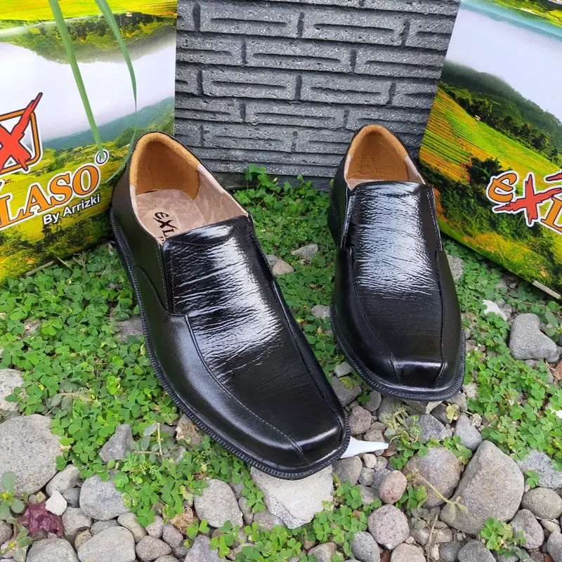 Sepatu devano fantofel pantofel  kerja kantor kulit pria Shoes Hitam 2