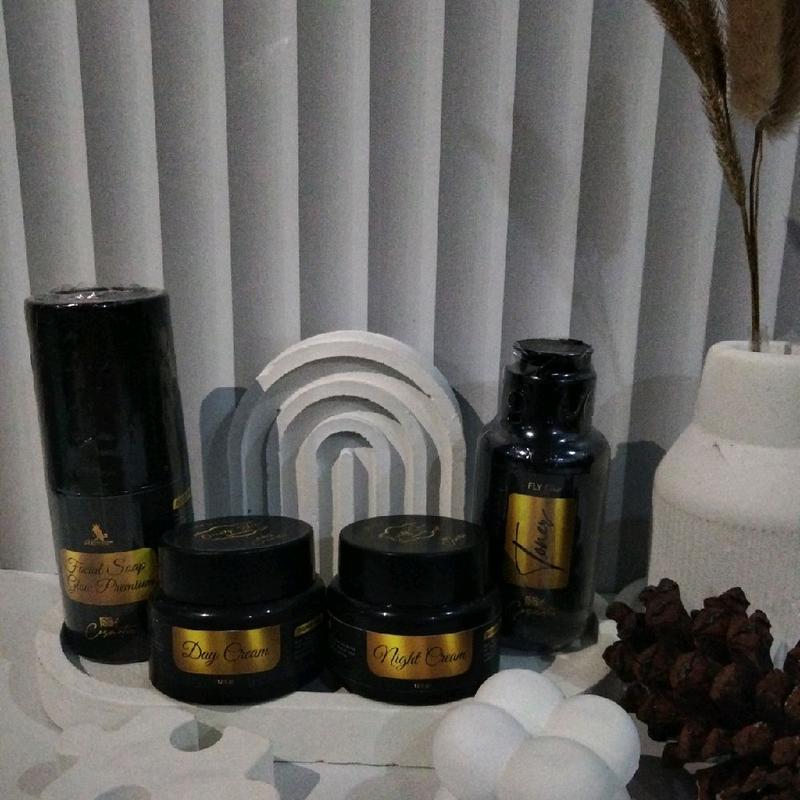 Almaxiglow paket glow Instan brightening/almaxiglow paket whitening 0