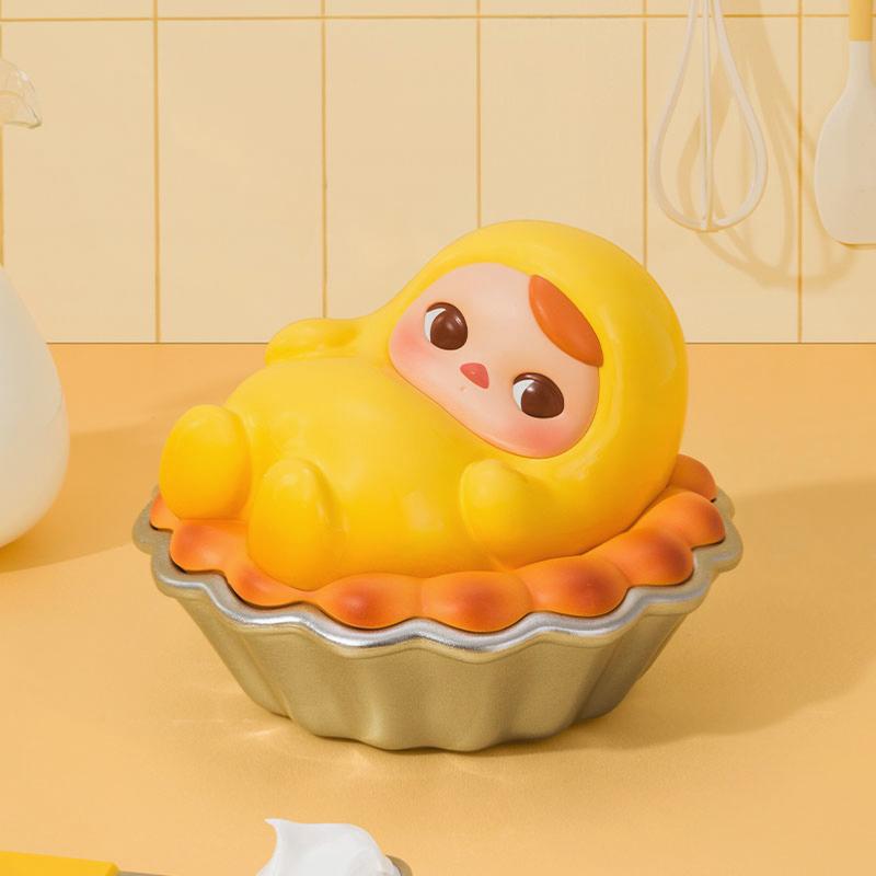 Figures Pucky Egg Beanie Series