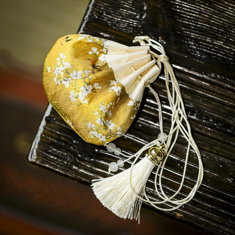 Exquisite Indian White Sandalwood  sachet aromatherapy set TXXB 4