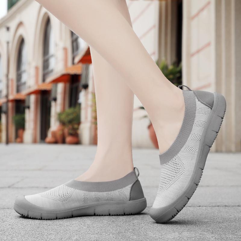 Fashion Wanita Slip-On Flat Nyaman Wanita Sepatu Lari Casual Shoes Sneakers Olahraga 2