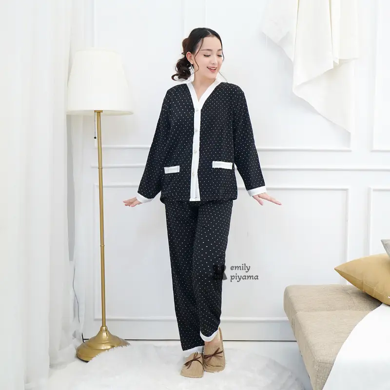 EMILY PIYAMA Baju Tidur Set Piyama Model Dot Putih Satin Kancing Depan Fit Pakaian Tidur Wanita Dewasa 6