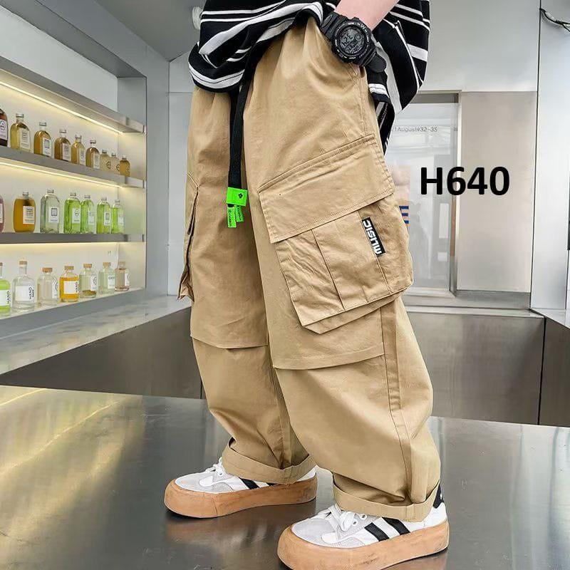 Celana panjang cargo anak laki-laki skena 7-14 tahun fashion import terbaru Celana panjang cargo anak laki-laki skena 7-14 tahun fashion import terbaru