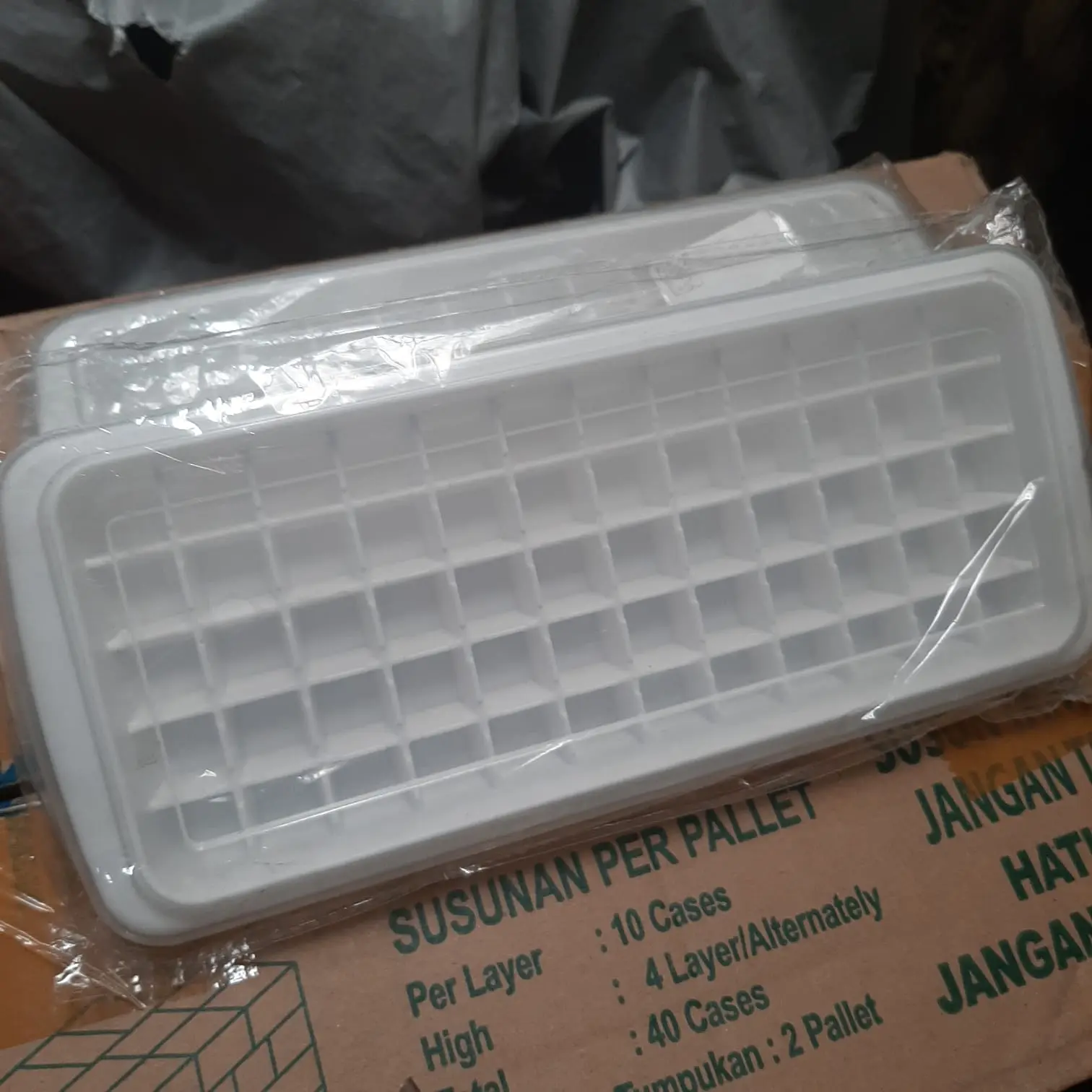 TaffHOME Cetakan Es Batu Jelly Kotak Ice Cube Tray 60 Grid DY0972