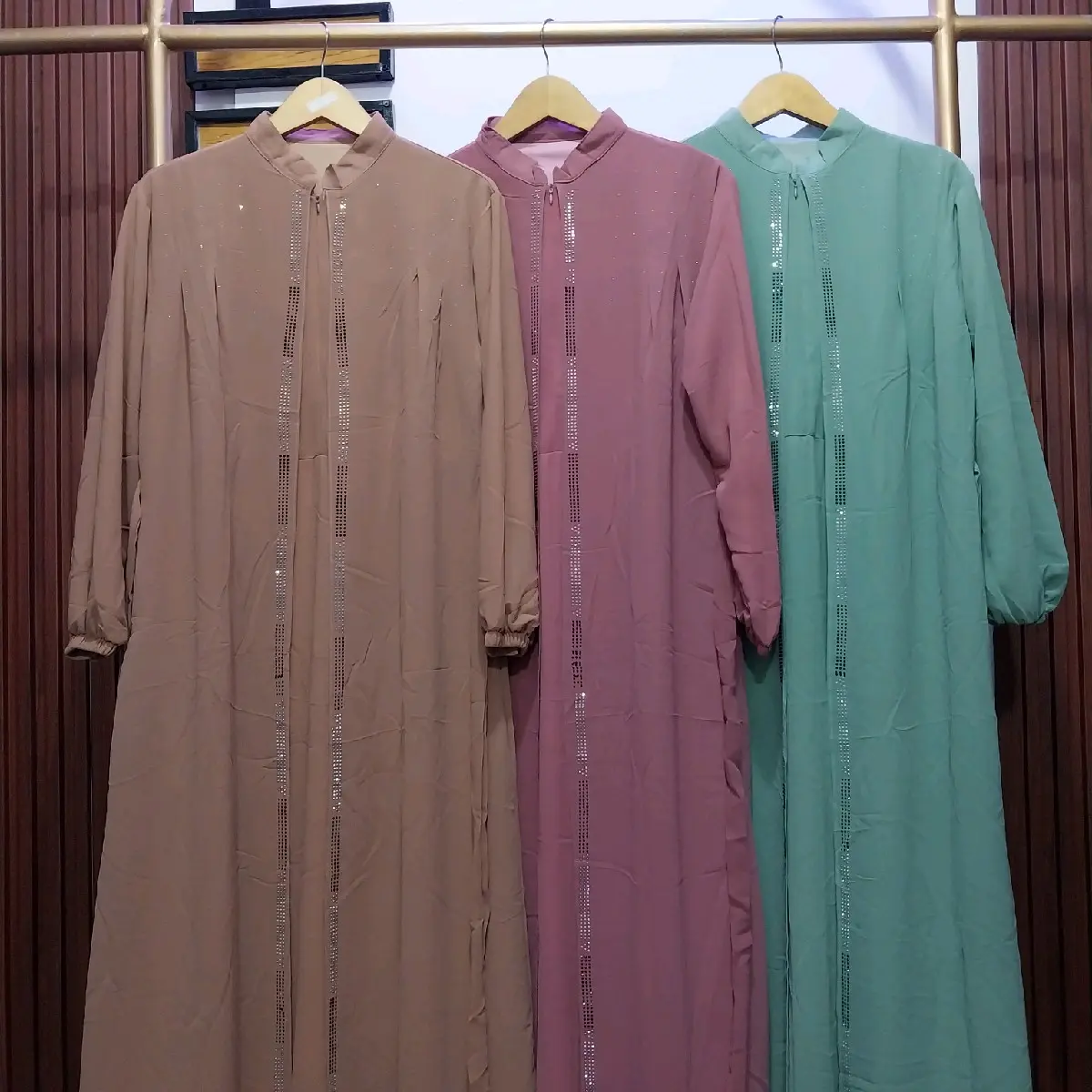 Gamis Random 120k-140k untuk Wanita Muslim