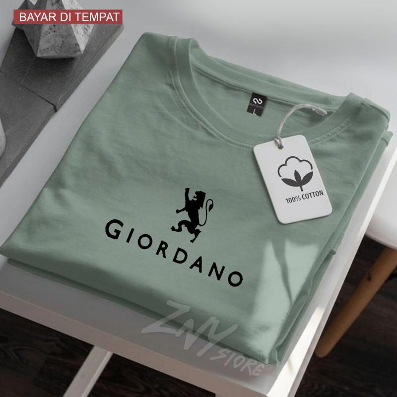 COD !!! Baju Kaos Distro Giordano Logo Text Hitam Premium Quality Kaos Cotton Combed 30s Lengan Pendek T-Shrit Koas Unisex Pria/Wanita 1