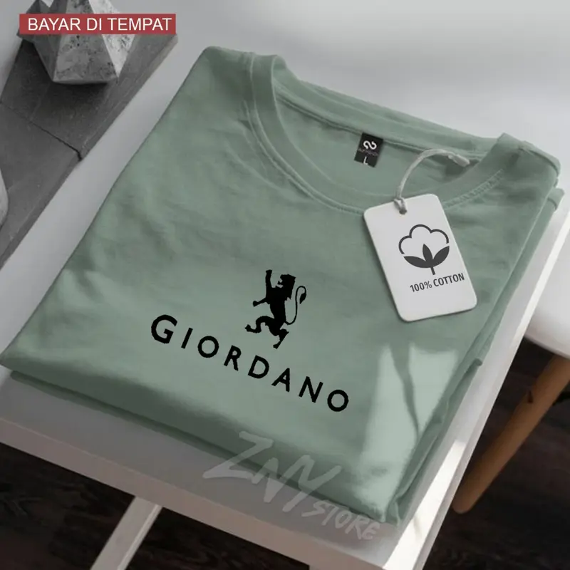 COD !!! Baju Kaos Distro Giordano Logo Text Hitam Premium Quality Kaos Cotton Combed 30s Lengan Pendek T-Shrit Koas Unisex Pria/Wanita 1