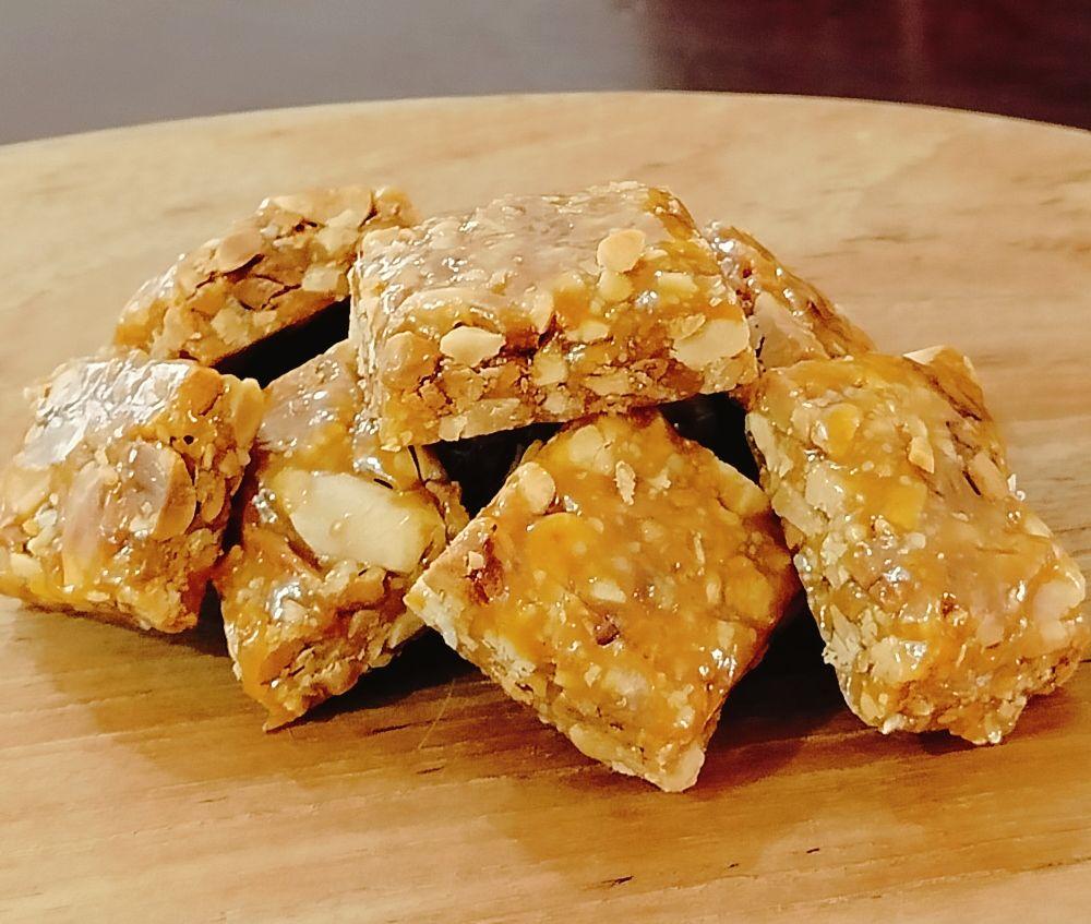 kacang nougat karamel Food Snack