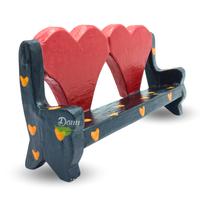 Gambar Hiasan Bangku Hati/ Tempat Boneka Lucu dari Daun The Gift Shop Kab. Badung 1 Tokopedia