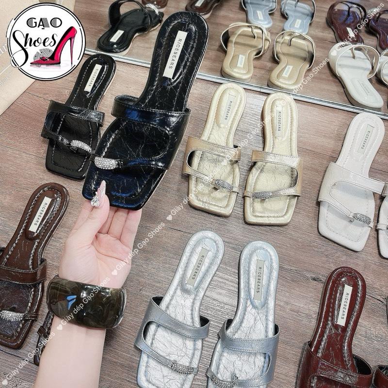Gạo.Shoes (Chân thon gầy đúng size, chân dày dặn tăng size) Dép Lê Nữ Mũi Vuông Quai KHOÉT NGANG Xỏ Ngón Đá, Chất Da Êm Mền Xịn, Đế Cao Cấp Chống Trơn Trượt.