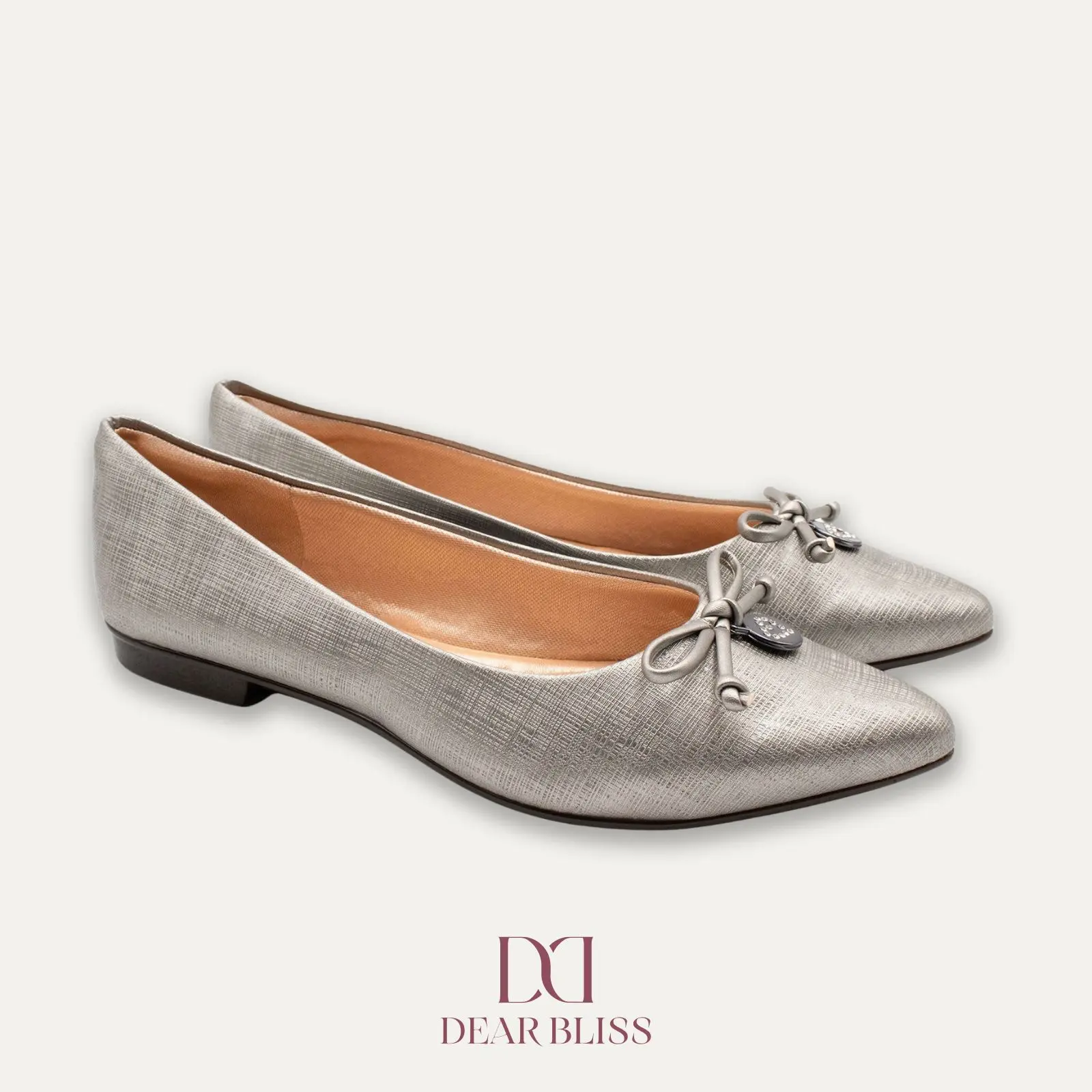 DEAR BLISS Yesenia Onix Pointed Toe Flats