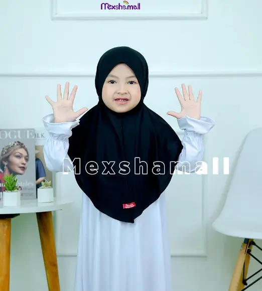 Hijab Bergo Tali Jersey Shamira Kerudung Ayna Anak Hits Simple Ternyaman Jilbab Instan Muslim Polos Sekolah Anak Sekolah 4