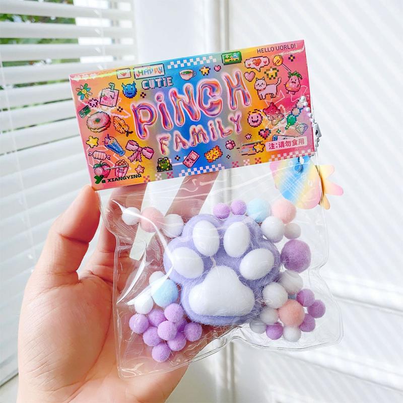 Product Introduction of 【UBaby】Mainan Anak-anak Taba Squishy Pinch Paw Squeeze Lembut Kucing Pereda Stres Lembut Toys 3