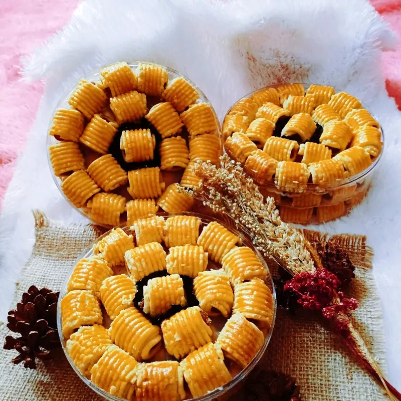 Nastar Gulung Lumer Toples 250gr 0