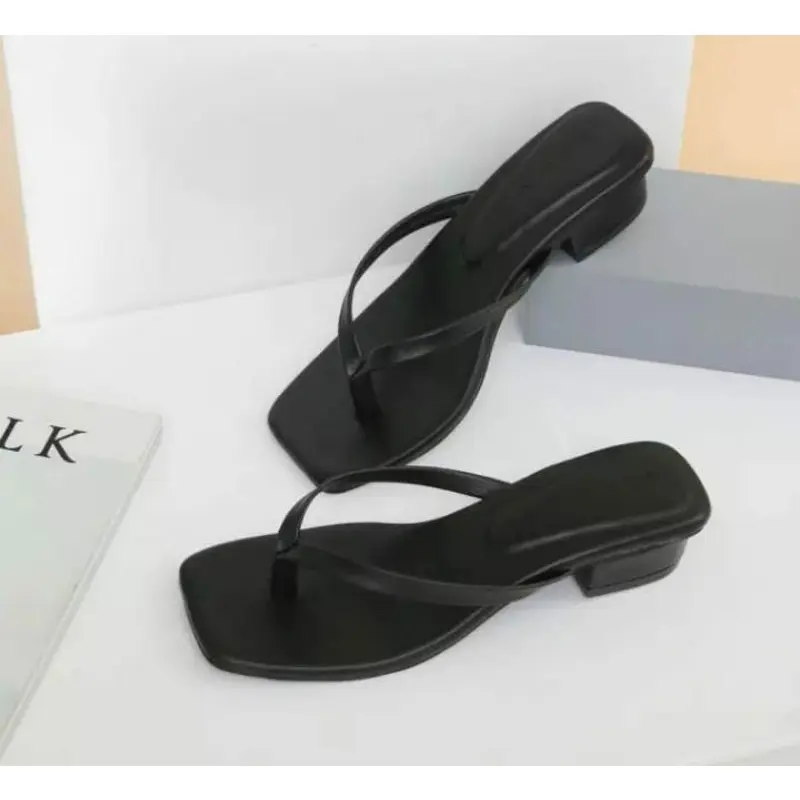 SENDAL WANITA JEPIT HAK TAHU 3 CM SIMPLE TRANDY SAHYLA SANDAL WANITA KEKINIAN 0