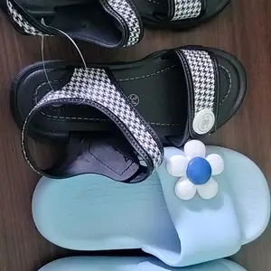 PROMO 4.4 IMPORT Kakimanis B271 Sandal Sendal Couple Anak dan Ibu Fashion Perempuan Anak Cewek Anti Slip Bahan Karet Casual Anti Licin Umur 3-15 Tahun Terbaru