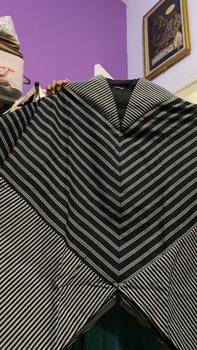 Product Review of Lavanya - Laksita Top - Baju/Atasan/Kaos Batik Lurik Lengan Panjang from R**a 2