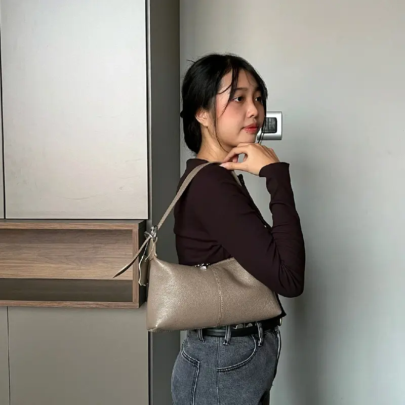 Tas Selempang Wanita Kulit Sapi Asli Voire Leather Bianca Slingbag Shoulderbag 1