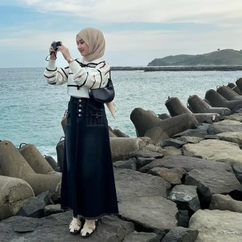 NUNANE.ID -Sweater Rajut two tone striped - Atasan Blouse Wanita  polo pita Motif Garis Korean Style DAVIRA 4