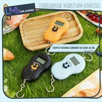 Gambar LM Timbangan Gantung Digital Portable 50 KG Timbangan Digital Genggam Kait Ketelitian Gram dari LM Living Kota Surabaya 4 Tokopedia