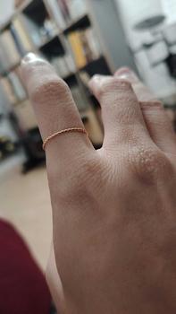 Product Review of Minimalist Twist Rope Chain Ring, 18K Gold Plated – Waterproof, Non-Tarnish & Hypoallergenic (Sizes 5-8) from t**y 🎹**🎶 0