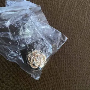 Magnet Pin Hijab Mini Elegan Bros Anti Slip Selendang Syal Fashion Muslim Aesthetic Simple Pin Jilbab Wanita