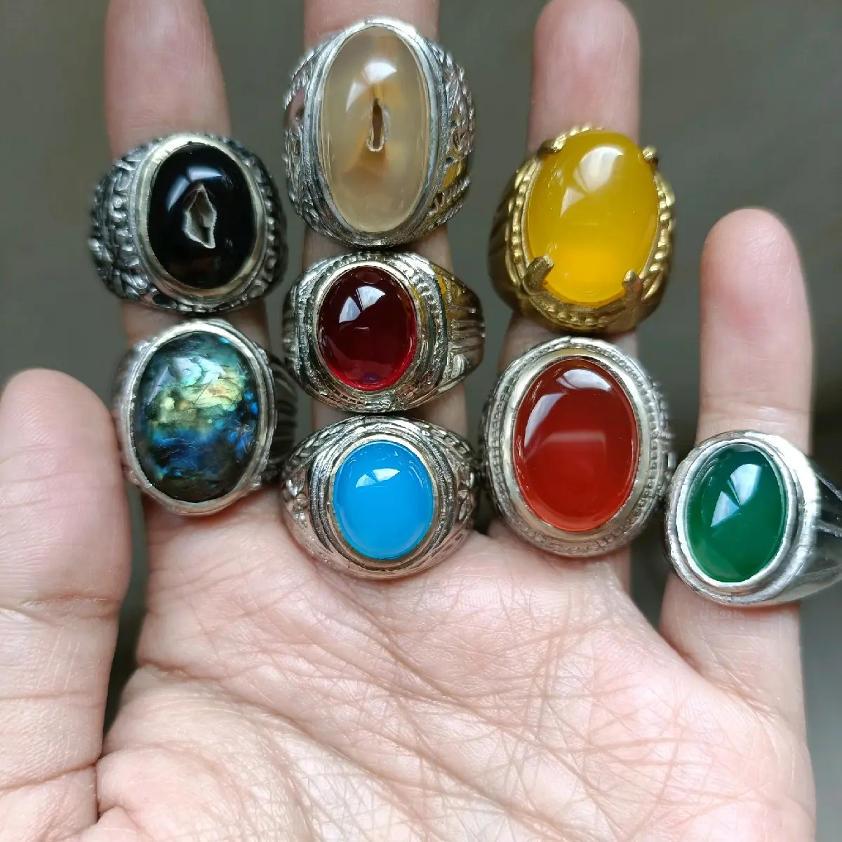 Paket cincin 120k pilih di Live