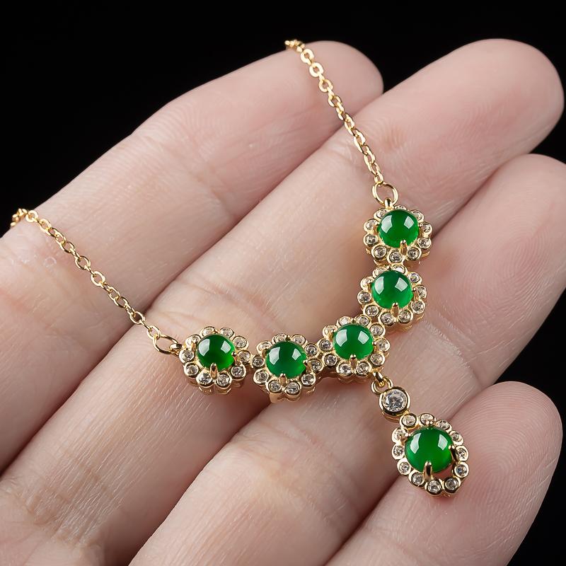 Natural Jade Grade A Water Moisturizing Spicy Green Egg Noodles Set with 925 Silver Necklace and 18k Gold 3