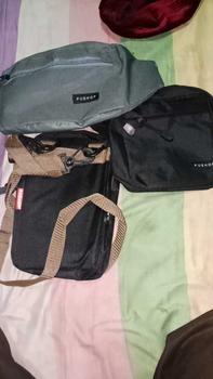 Product Review of PUSHOP PAKET BUNDLING HEMAT PSHP45K-02 - Paket Tas Selempang Pria Wanita 45 Ribu Dapat 3pcs Tas Slingbag Canvas dan Mini Sling bag Casual Polos Cowok Cewek Hitam Pria from a**4 1