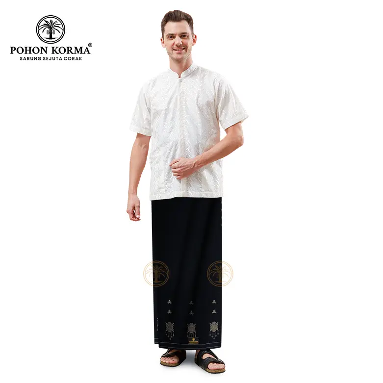 Sarung Pohon Korma Gold Balian Hitam Pintu Aceh