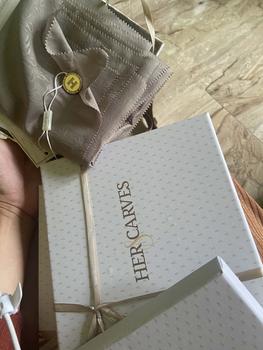 Product Review of Classy Emboss Hers - Kerudung Hijab Segi Empat Polos Box Premium by HerScarves - Ecer (1pcs) Square Muslim Wanita from Q**n 0