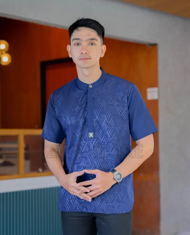 Baju Koko Pria Dewasa Kerah Shanghai Pria Premium Motif Embos Model Kancing Koko Kurta Pria Muslim NAUFAL Hitam Lengan Pendek Jahitan Rapi Kemko Atasan Spesial Lebaran 4