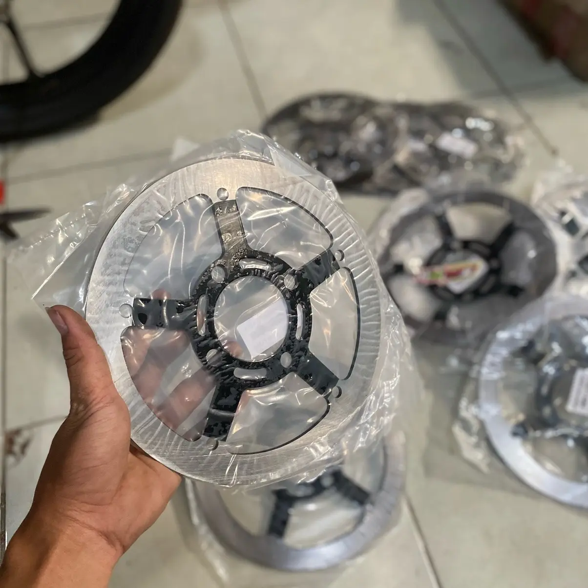 Disk buta datar yamaha honda uk 220mm