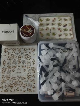 Product Review of besi love nail art hand made Kuku from J**o 0