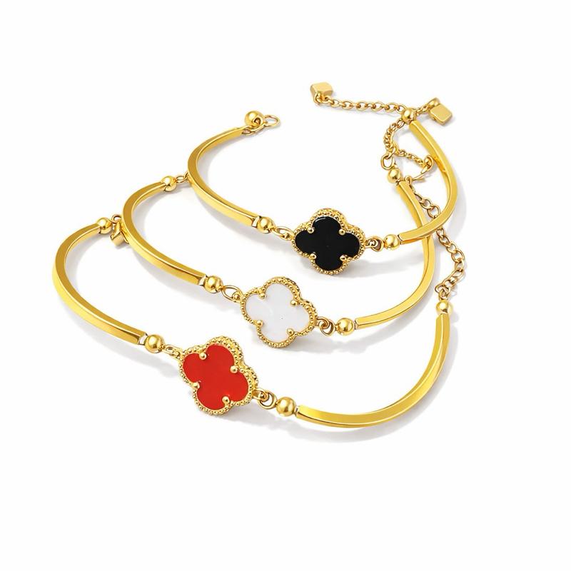 Lắc Tay Cỏ 4 Lá Mạ Vàng Hợp Kim Titan Phong Cách Tinh Tế May Mắn Chất Liệu Cao Cấp Thiết Kế Tinh Tế Tôn Lên Vẻ Đẹp Nhẹ Nhàng Biểu Tượng May Mắn Hy vọng