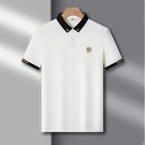 Polo Shirt Pria Lengan Pendek Model Terbaru dengan Desain Elegan dan Nyaman untuk Penggunaan Sehari-hari