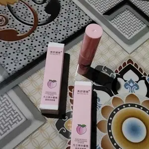 KBS Lipbalm PEACH Warna Peach Alami Berubah Sesuai Suhu Perawatan Bibir Melembapkan dengan Vitamin Ideal untuk Pria dan Wanita lipbalm peach min2