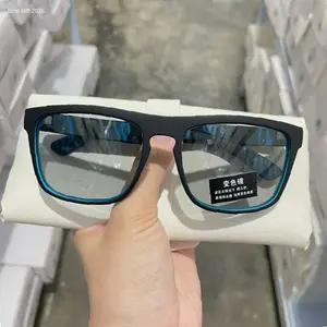 Fashion - Kacamata Dual Fungsi Siang Lensa Photochromic Malam Lensa Polarized Kacamata Hitam Pria | Hot Item