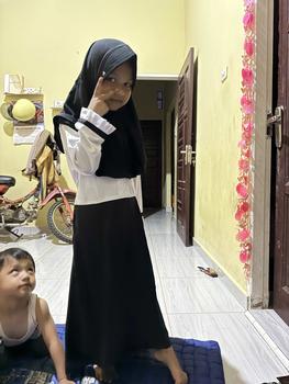 Product Review of set gamis hitam putih /seragam sekolah anak Paud TK MD bahan katun toyobo usia 3-11tahun Katun Polos Hitam Putih from F**p 0