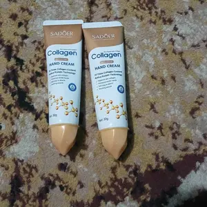 krim tangan Pemutih Hand Cream Cream Tangan keriput dan kasar  Collagen Whitening Hand Cream Moisturizing hand krim pelembut tangan kering dan keriput cream tangan dan kaki keriput dan kasar  Whitening Pelembab  Anti Kering Melembutkan Mencerahkan Berminy