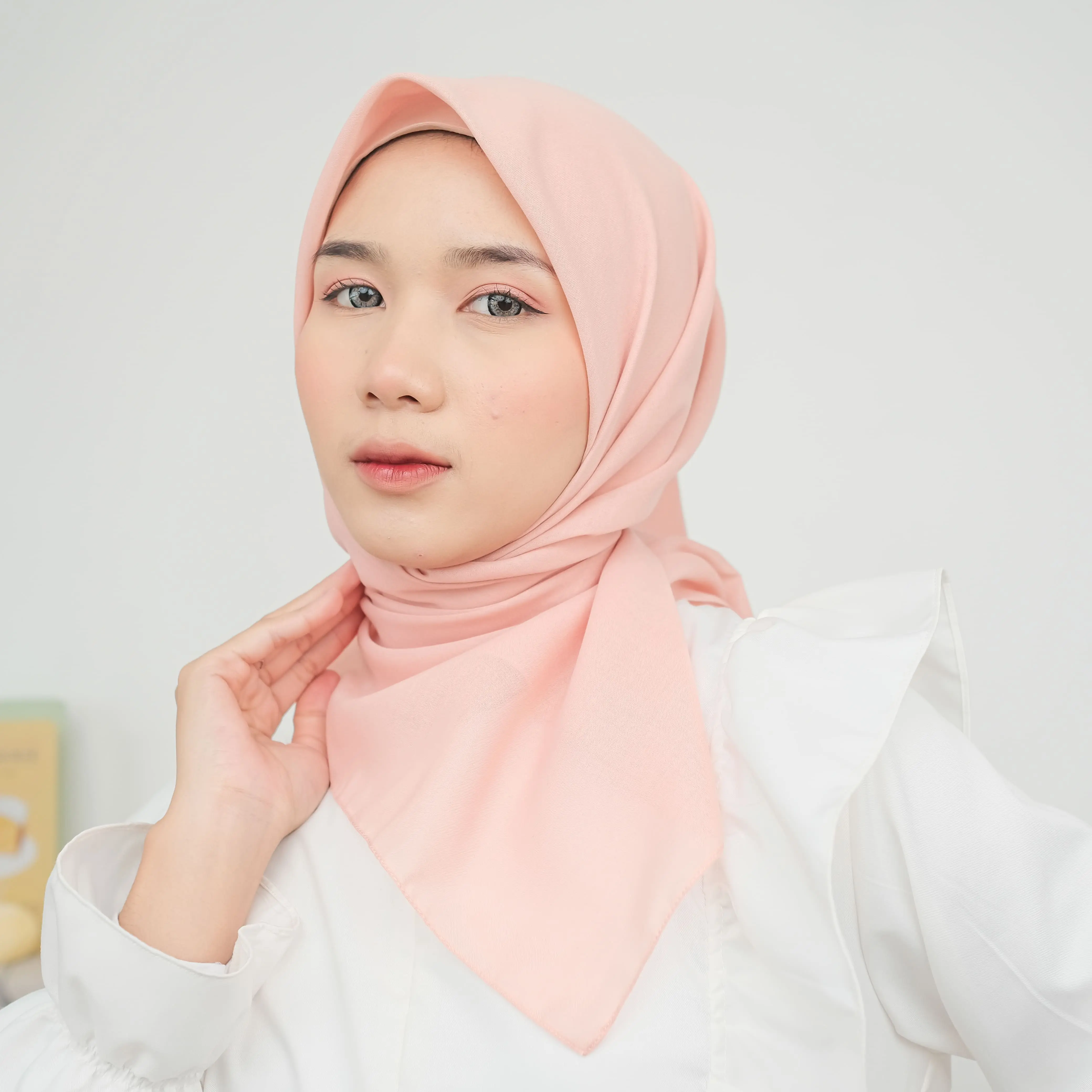 Hijab Segi Empat Zisha Persegi - Model Muslim - Square Kerudung
