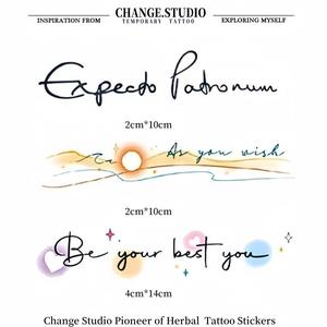 Hình xăm màu, 3 tùy chọn tiếng Anh, kéo dài trong 7 ngày, Không thấm nước và chống ma sát, hình xăm dán