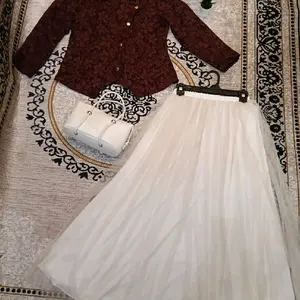 Oneset Flower Blouse Korean Look - Rok Tutu Premium dengan Desain Elegan dan Nyaman untuk Tampilan Mewah