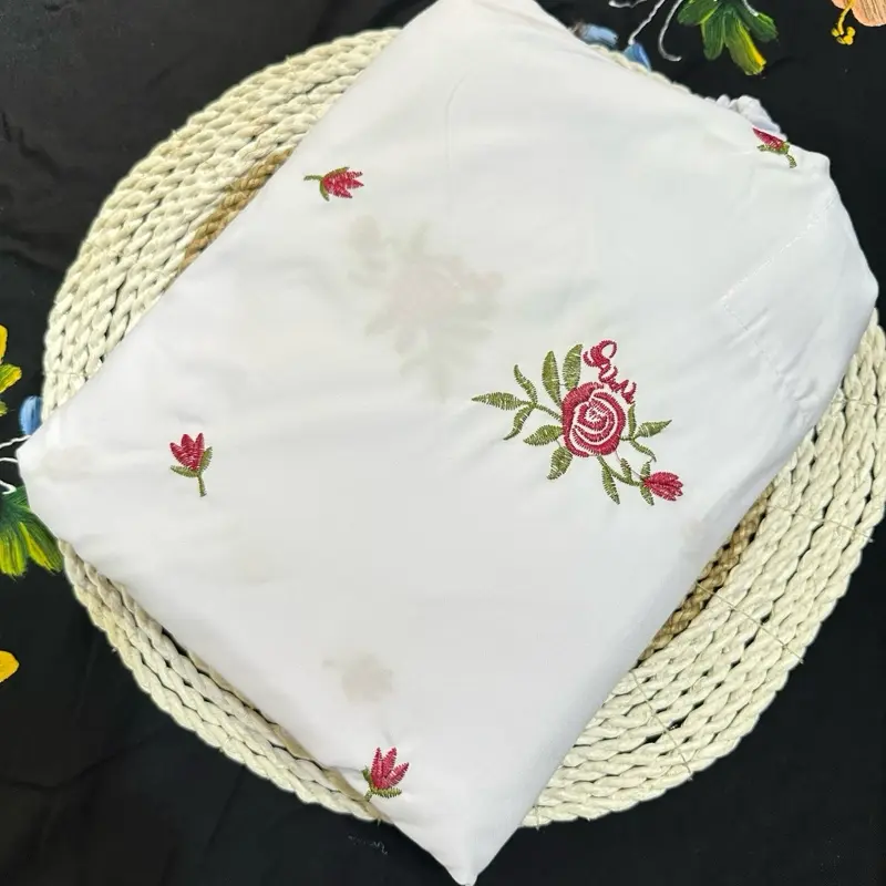 KAIN PUTIH BORDIR MAROON