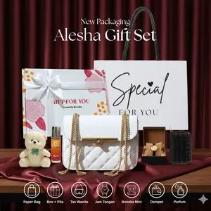 Alesha Gift Set - Exclusive Hampers Kado Ulang Tahun Cewek dengan : Tas Selempang Wanita, Boneka, Parfum, Dompet, Jam Tangan dan Paper Bag