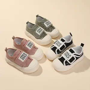 BOMBBEAR  YNZ1185 Sepatu Sekolah Anak Dengan Fashion Sepatu Slip-on Strap Velcro Bahan Canvas Premium, Kualitas Nyaman Lentur Ringan Desain Ergonomis untuk Aktivitas Aktif Si Kecil! warna Hitam, Hijau Army, Pink dengan ze 26-37